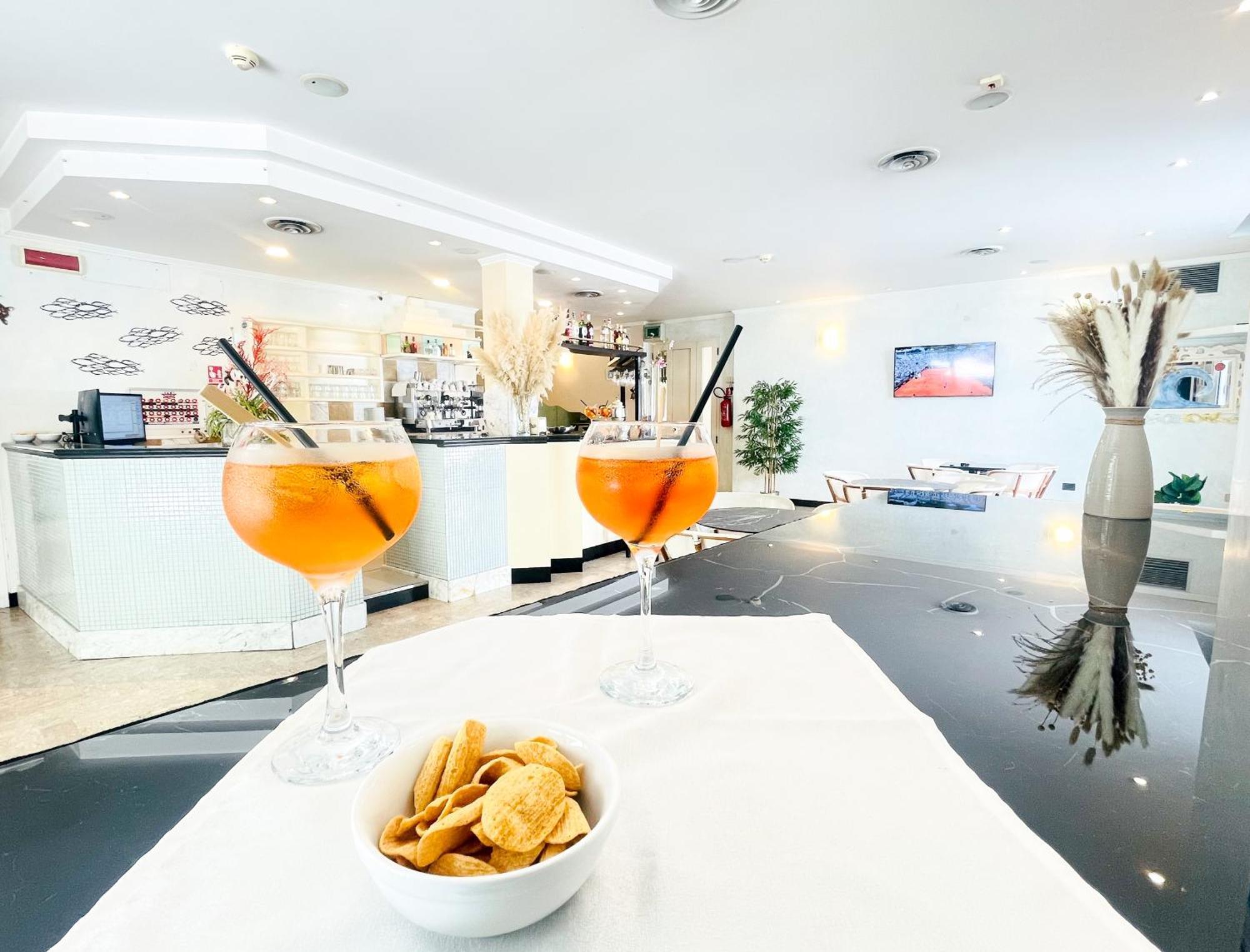 Hotel Bolognese Bellaria-Igea Marina Eksteriør bilde